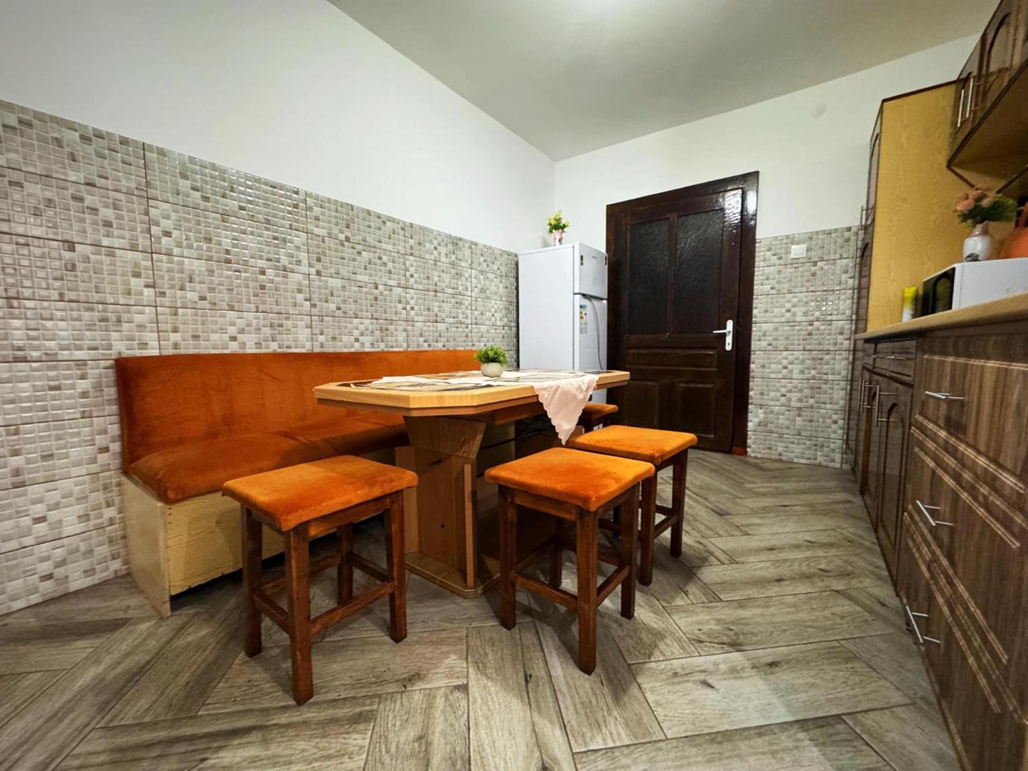 Casa Mary Hotel Haţeg Екстериор снимка